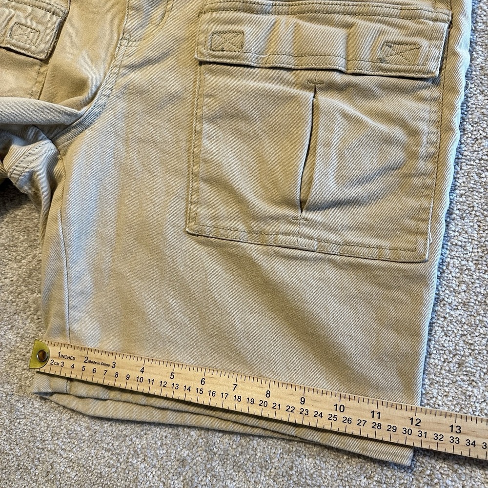 Mens Cargo Shorts Size 36 John Blair Utility Pockets Beige Flat Front Casual 8" - Picture 7 of 7